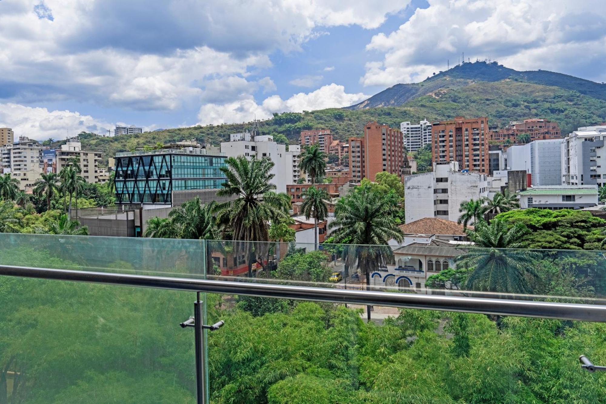 Faranda Collection Cali, A Member Of Radisson Individuals Hotel Ngoại thất bức ảnh